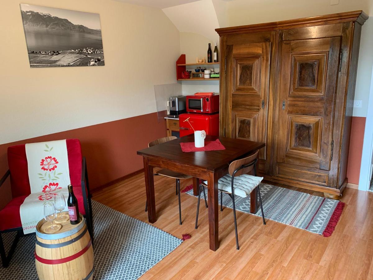 Appartement La Gremillette Gourmande Lavaux à Rivaz Extérieur photo